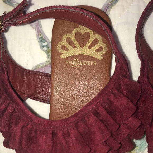 Sandals - Picture 3 of 8